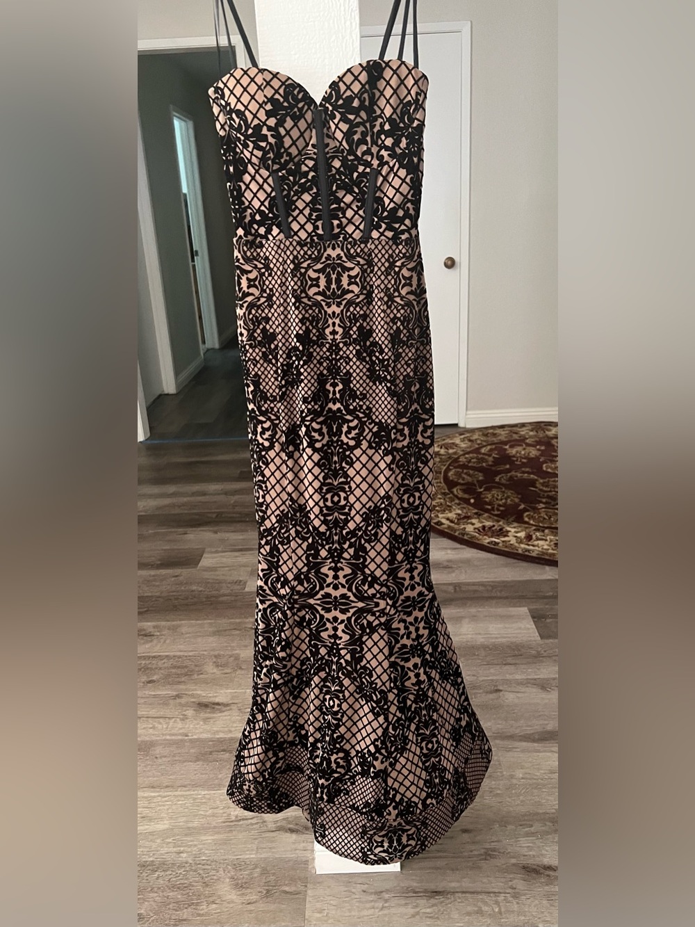 Windsor Malie Bustier Mermaid Flocked Velvet Formal Maxi Dress.